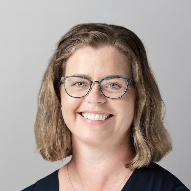 Karen Campitelli (Company Secretary)